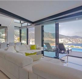 5 Bedroom Villa with Pool in Kalkan Town, Sleeps 10
